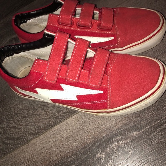 Revenge x Storm - Picture 3 of 8